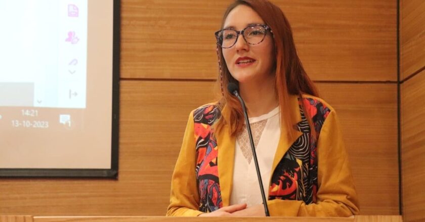 Catherine Aravena Valero, presidenta Vejez Activa: “A menor educación hay mayor riesgo de soledad y aislamiento social”